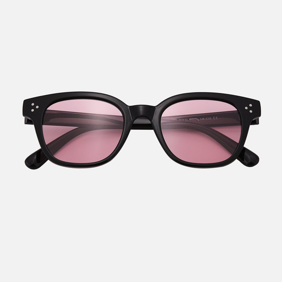 Alena  Rovaniemi-lasit