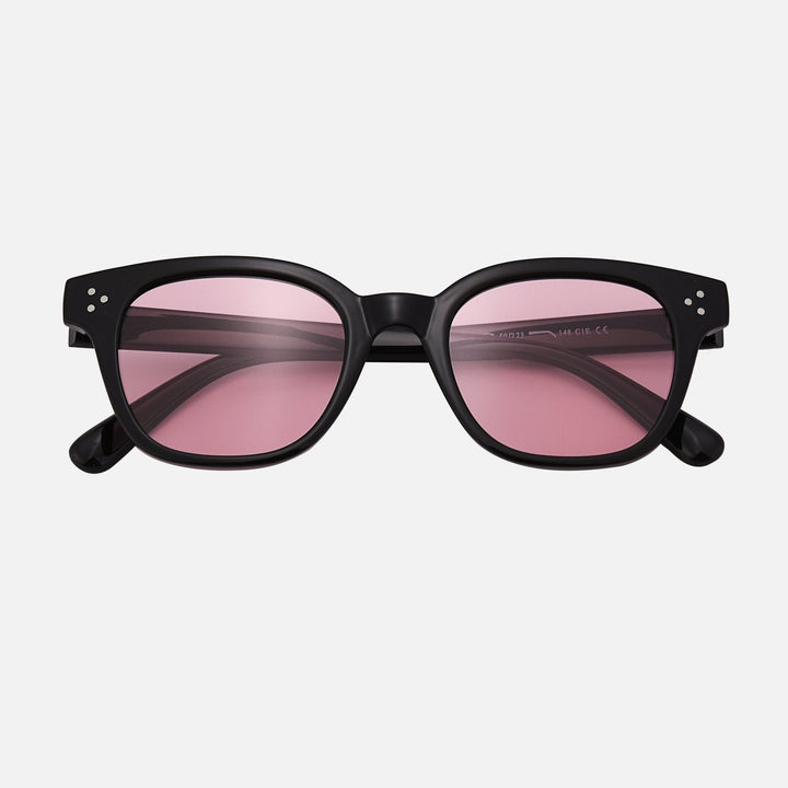 Alena  Rovaniemi-lasit