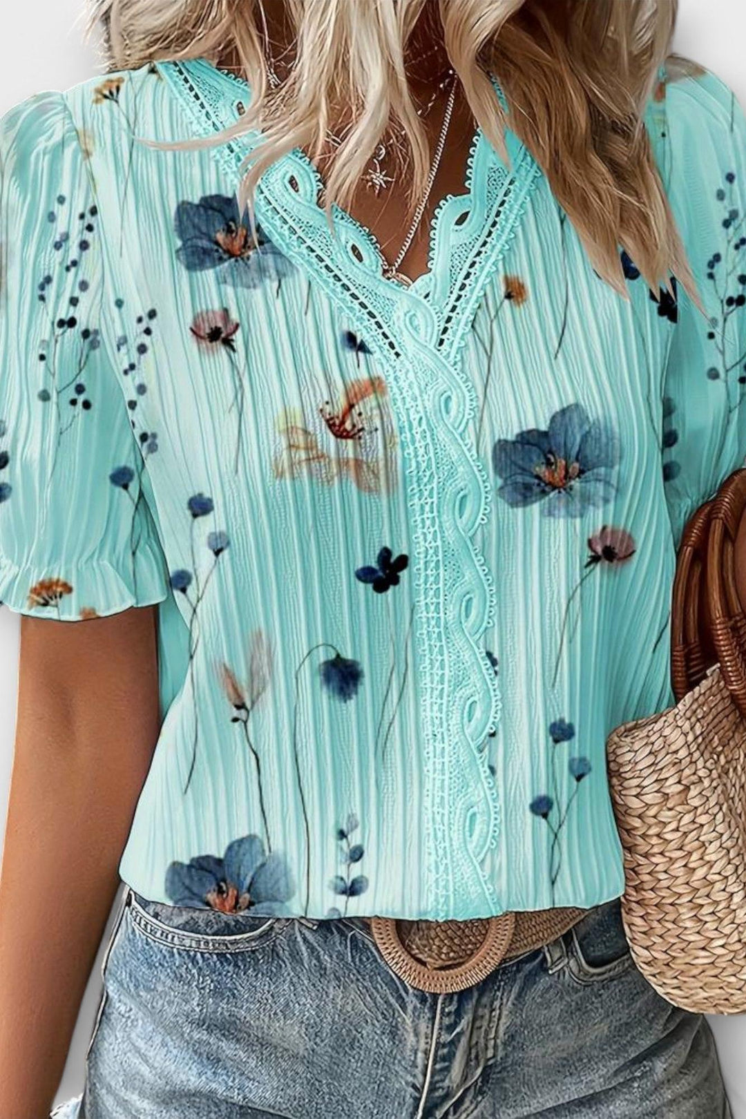 Bruna - Stylový top s V-výstřihem ve tvaru srdce