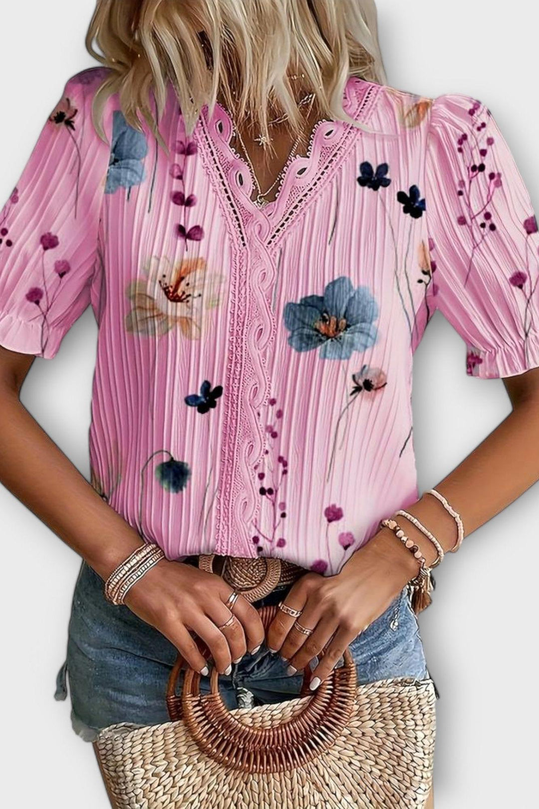 Bruna - Stylový top s V-výstřihem ve tvaru srdce