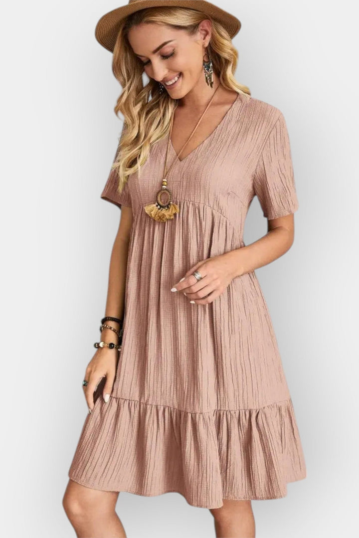 Kostkované šaty s V výstřihem