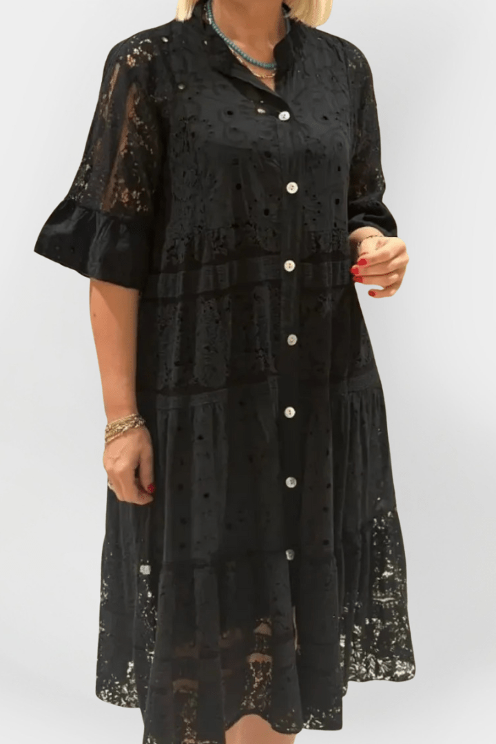 Krajková šaty s výšivkami