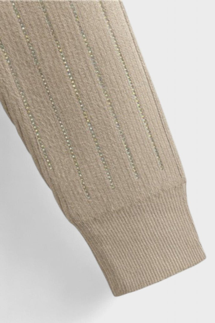 Liana™ | Pletená souprava se strassovými detaily