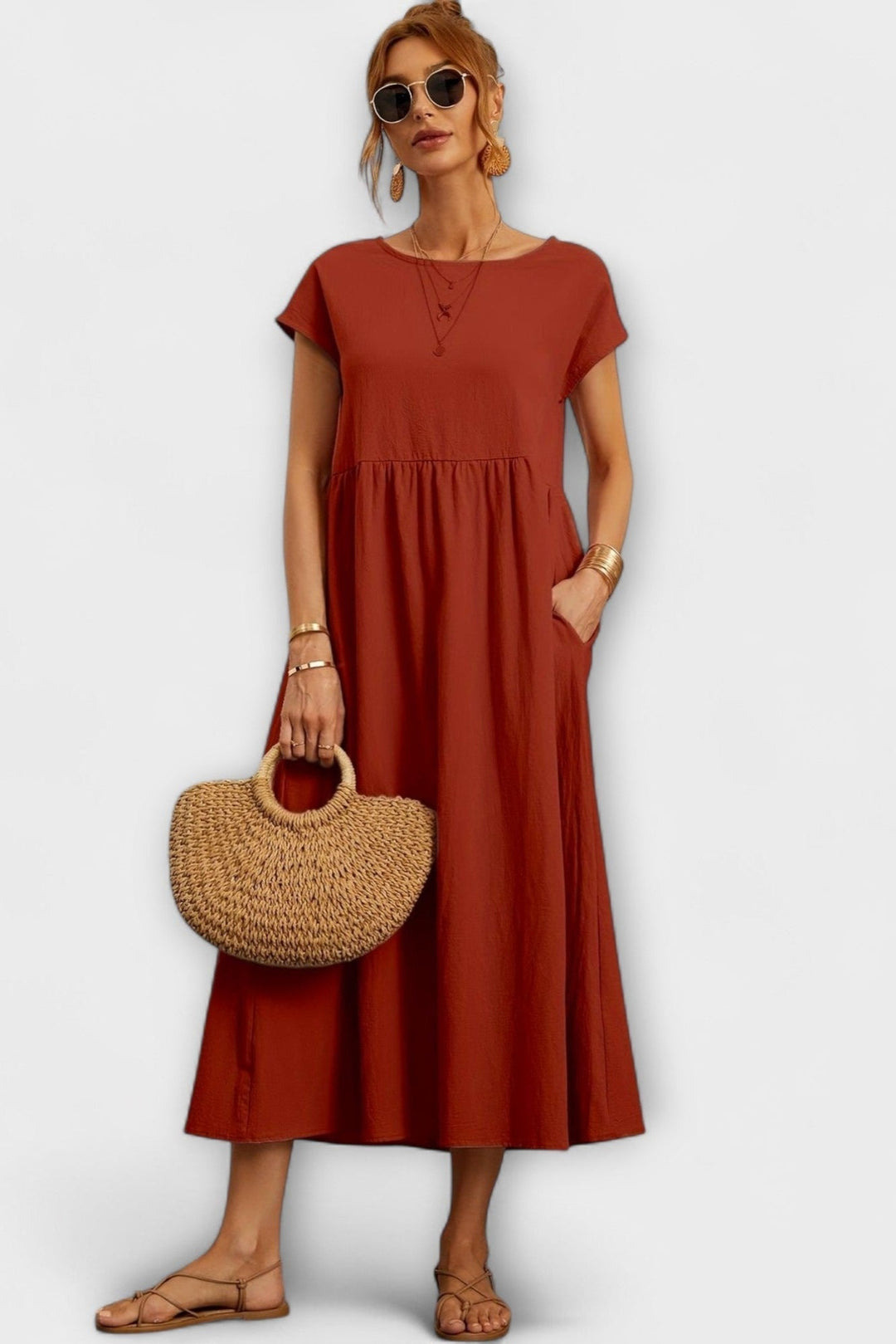 Minimekko s bočními kapsami