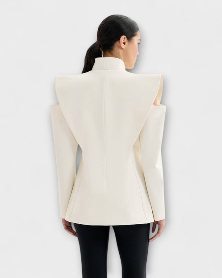 Olka-aukollý blejzer