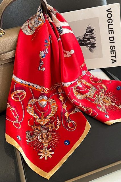 Rossana-huivi (100 % hedvábí - 68 cm)